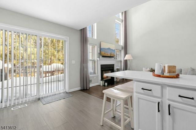 5 WINTERS COURT, Clark Twp., NJ 07066