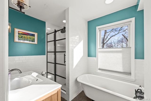 32 Prospect Drive, Yonkers, NY 10705