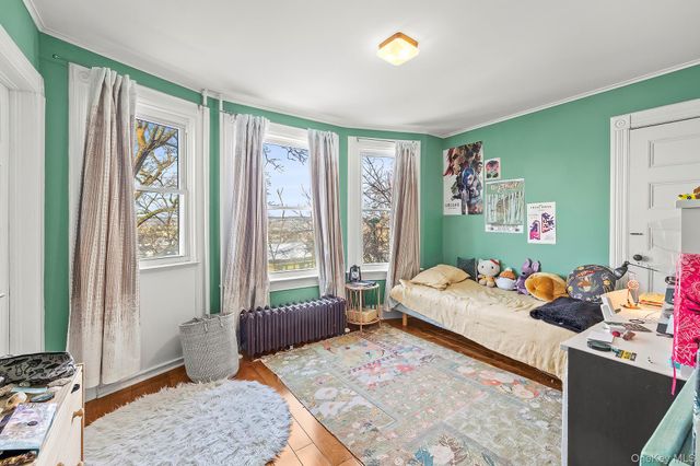 32 Prospect Drive, Yonkers, NY 10705