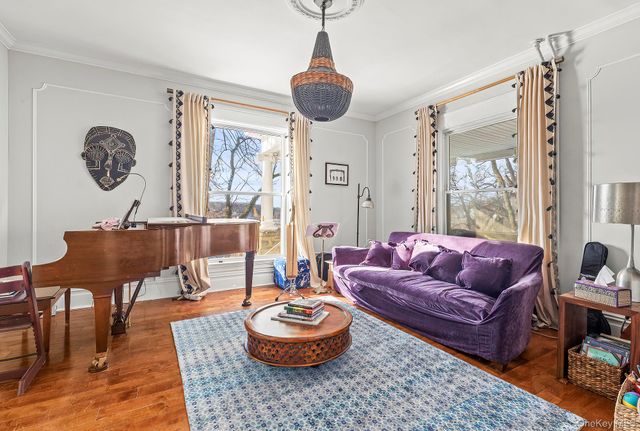 32 Prospect Drive, Yonkers, NY 10705