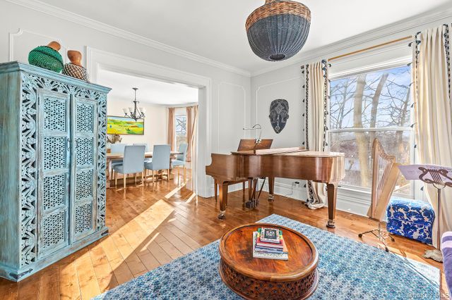 32 Prospect Drive, Yonkers, NY 10705