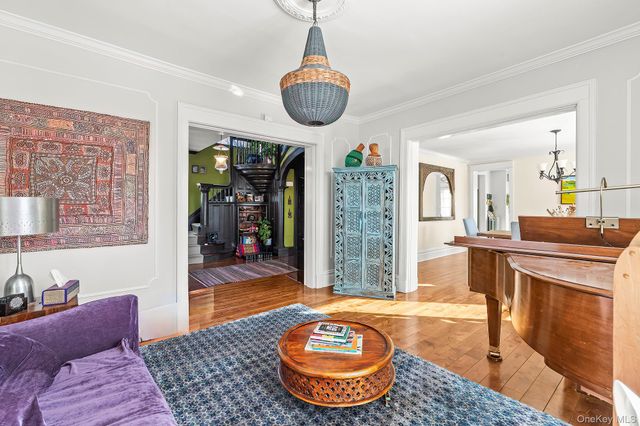 32 Prospect Drive, Yonkers, NY 10705