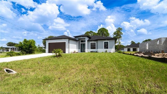 3416 5th ST SW, Lehigh Acres, FL 33976