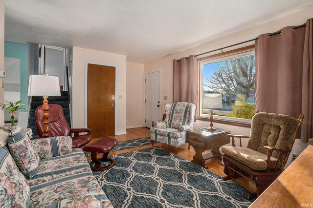 418 S Wheatland Drive, Goshen, IN 46526