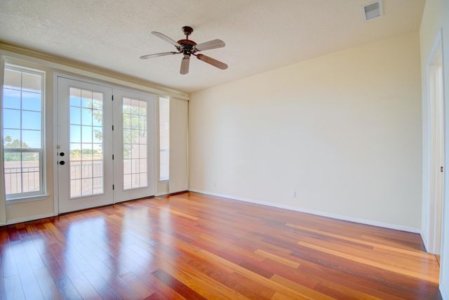 5607 Bosque Vista Drive NE, Albuquerque, NM 87111