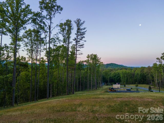 443 Irvine Drive, Fairview, NC 28730