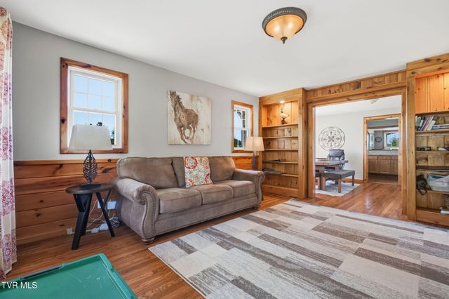 1458 Dry Hill Road, Butler, TN 37640