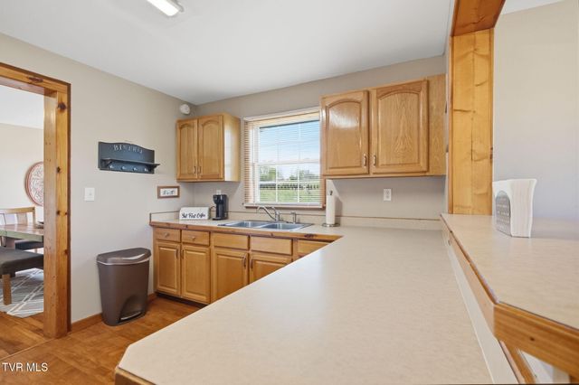 1458 Dry Hill Road, Butler, TN 37640