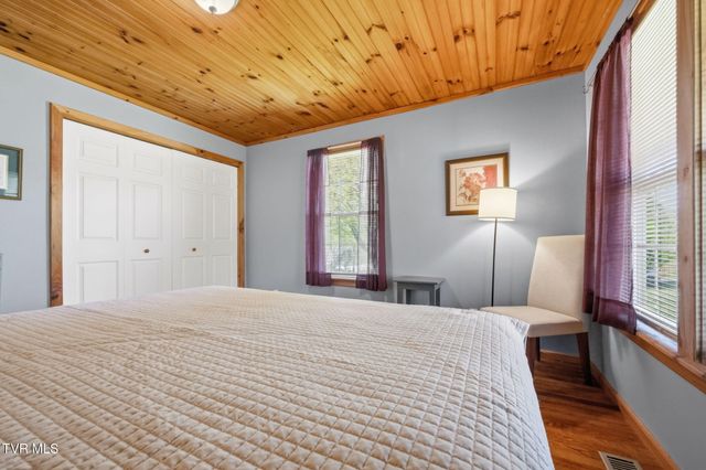 1458 Dry Hill Road, Butler, TN 37640