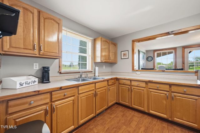 1458 Dry Hill Road, Butler, TN 37640