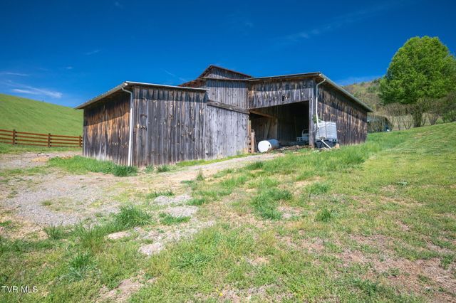 1458 Dry Hill Road, Butler, TN 37640