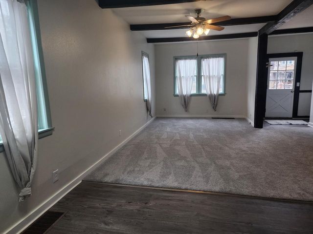 2011 Geneva STREET, Racine, WI 53402