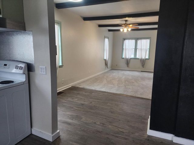 2011 Geneva STREET, Racine, WI 53402