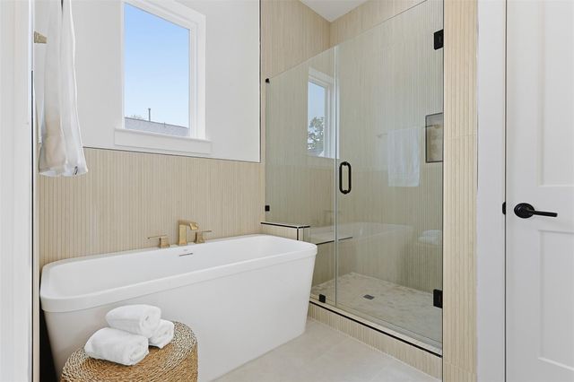 8914 Sunshine Laverne Lane, Houston, TX 77080