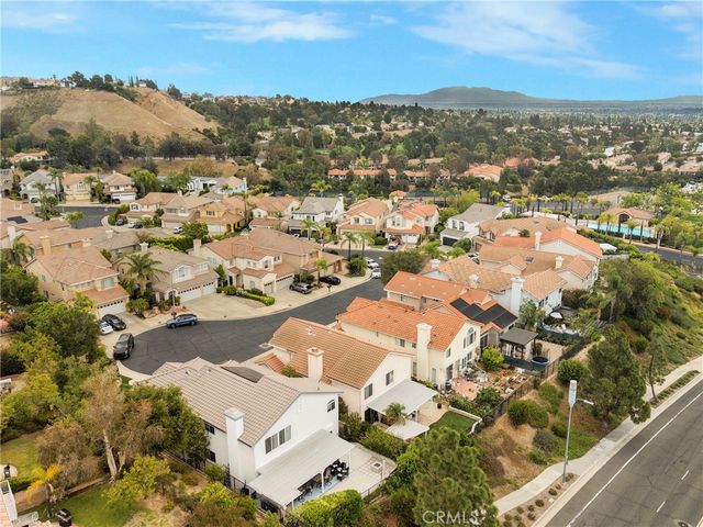 19784 Yosemite Circle, Porter Ranch, CA 91326