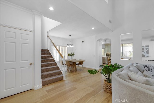 19784 Yosemite Circle, Porter Ranch, CA 91326