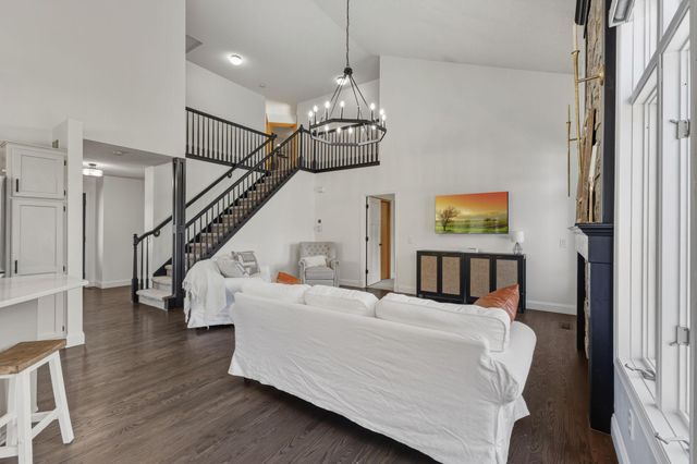 8674 Jody Circle S, Cottage Grove, MN 55016