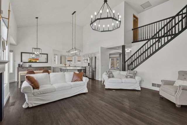 8674 Jody Circle S, Cottage Grove, MN 55016