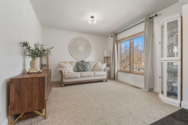 8674 Jody Circle S, Cottage Grove, MN 55016