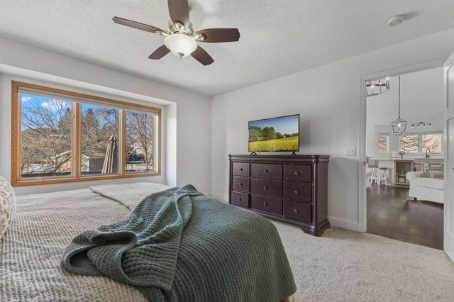 8674 Jody Circle S, Cottage Grove, MN 55016