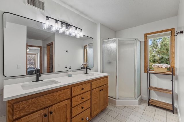 8674 Jody Circle S, Cottage Grove, MN 55016