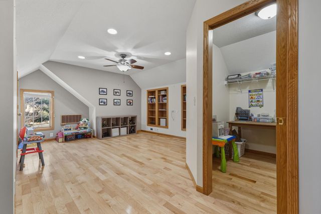 8674 Jody Circle S, Cottage Grove, MN 55016