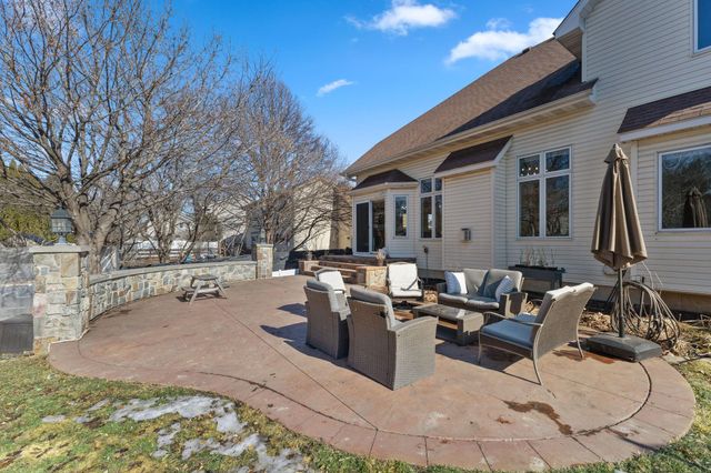 8674 Jody Circle S, Cottage Grove, MN 55016