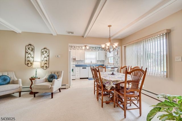 30 Walnut St, Edison Twp., NJ 08817
