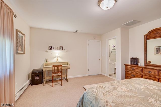 30 Walnut St, Edison Twp., NJ 08817
