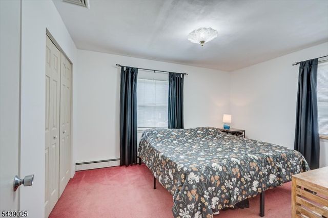 30 Walnut St, Edison Twp., NJ 08817