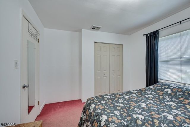 30 Walnut St, Edison Twp., NJ 08817