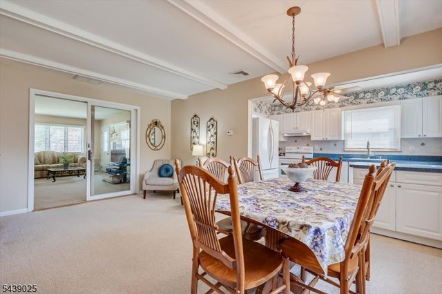 30 Walnut St, Edison Twp., NJ 08817