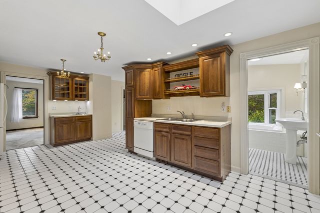 431 Berlin Rd, Marlborough, MA 01752