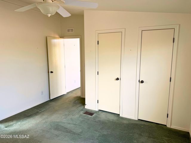 6075 N Van Ark Road, Tucson, AZ 85743
