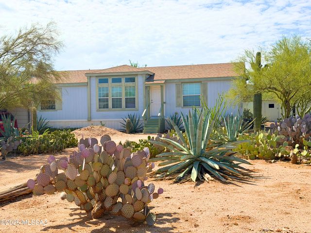 6075 N Van Ark Road, Tucson, AZ 85743