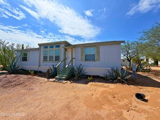 6075 N Van Ark Road, Tucson, AZ 85743
