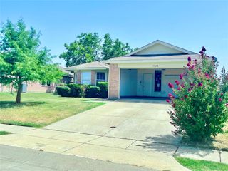 1308 Wenatchee Drive, Krum, TX 76249