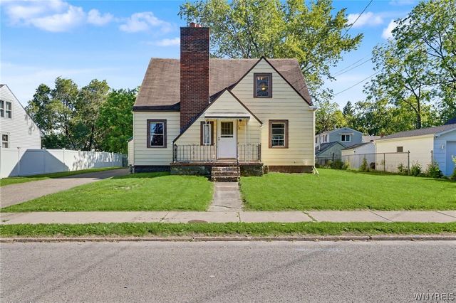 70 Orchard Avenue, Hamburg, NY 14219
