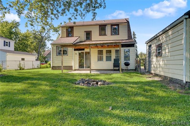70 Orchard Avenue, Hamburg, NY 14219