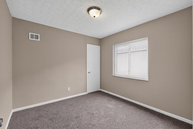 108 Florence Avenue, Columbus, OH 43228