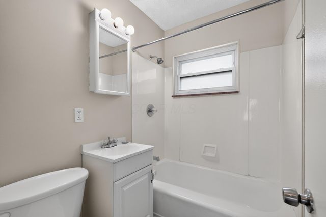 108 Florence Avenue, Columbus, OH 43228