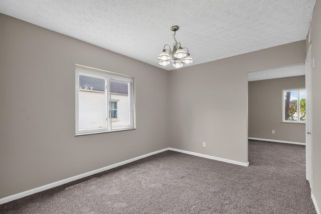 108 Florence Avenue, Columbus, OH 43228