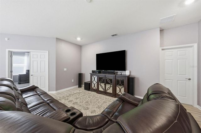 2486 MATTERHORN TRAIL, Davenport, FL 33837