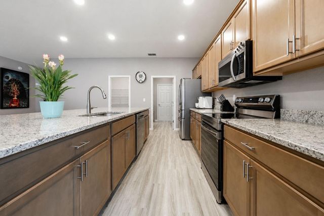 2486 MATTERHORN TRAIL, Davenport, FL 33837