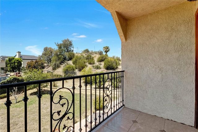 13487 Trego Place, Sylmar, CA 91342