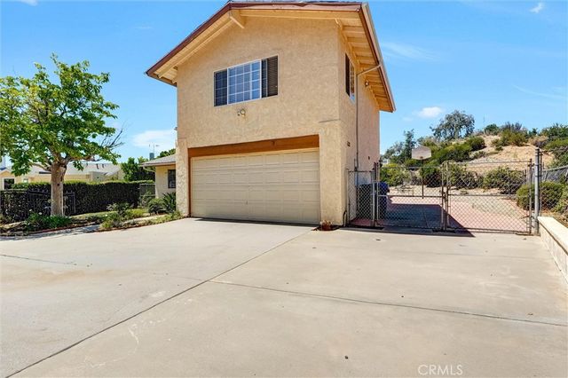 13487 Trego Place, Sylmar, CA 91342