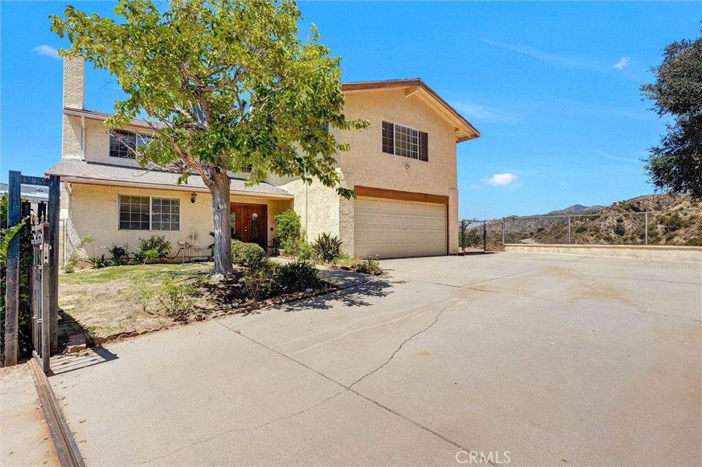 13487 Trego Place, Sylmar, CA 91342
