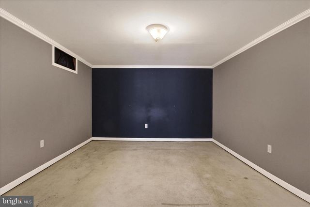 7890 GNATSTOWN RD, Hanover, PA 17331