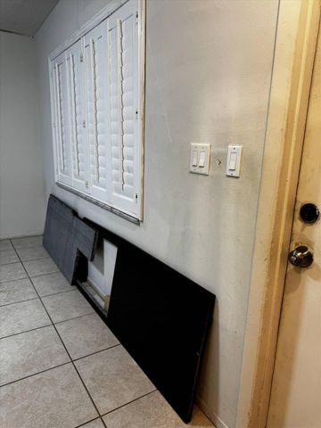 1280 NW 43rd Terrace 107, Lauderhill, FL 33313