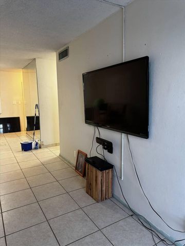 1280 NW 43rd Terrace 107, Lauderhill, FL 33313